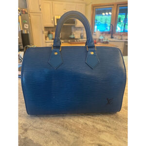 Louis Vuitton Epi Speedy 30 Blue in excellent condition